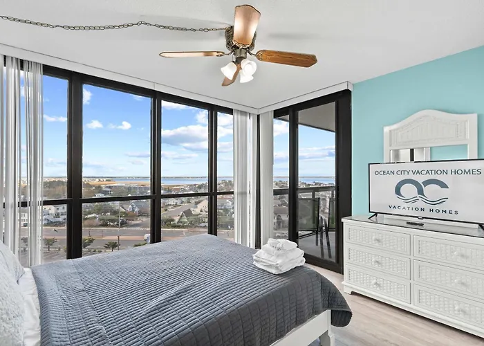 Golden Sands 701 Beachfront Family Escape Hébergement de vacances Ocean City