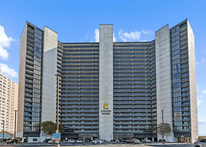 Golden Sands 701 Beachfront Family Escape * Ocean City