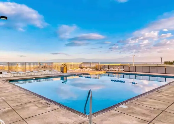 Hébergement de vacances Golden Sands 701 Beachfront Family Escape *
