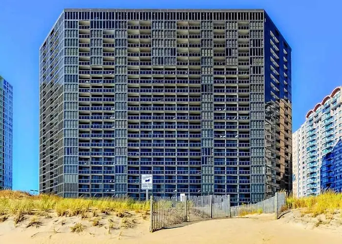 Golden Sands 701 Beachfront Family Escape Ocean City